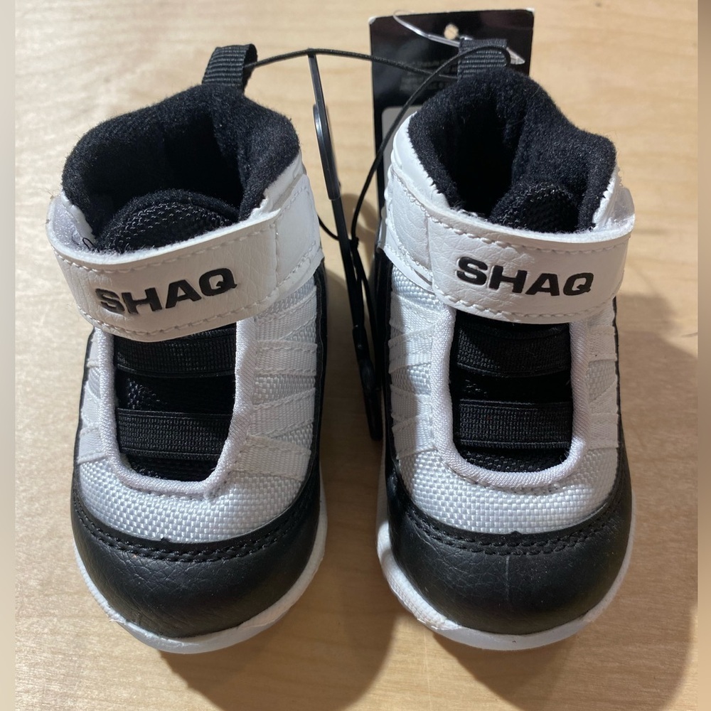 Shaq Infant Athletics Shoes size 3 (JY)